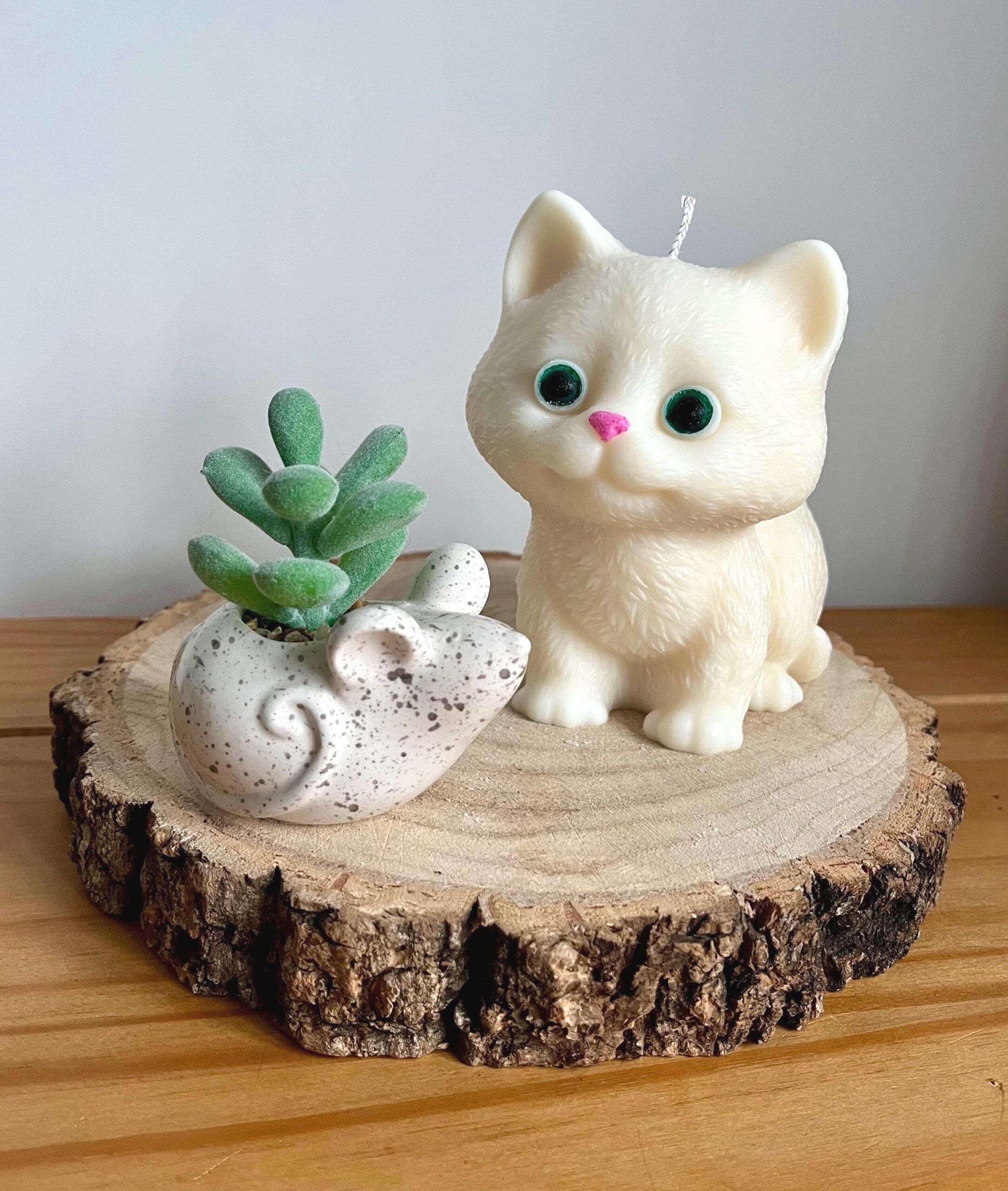 Kitten Candle