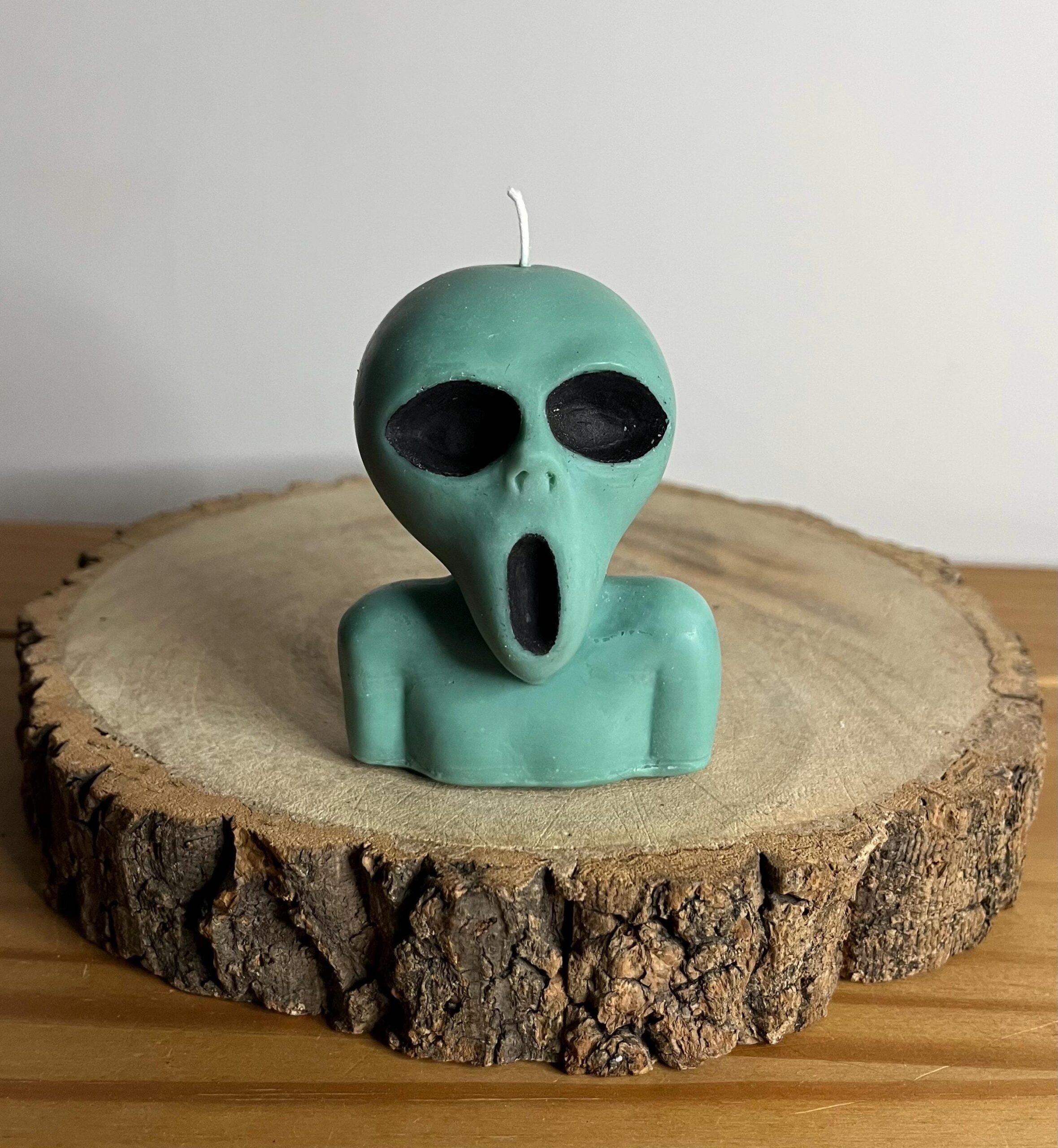 Alien Candle