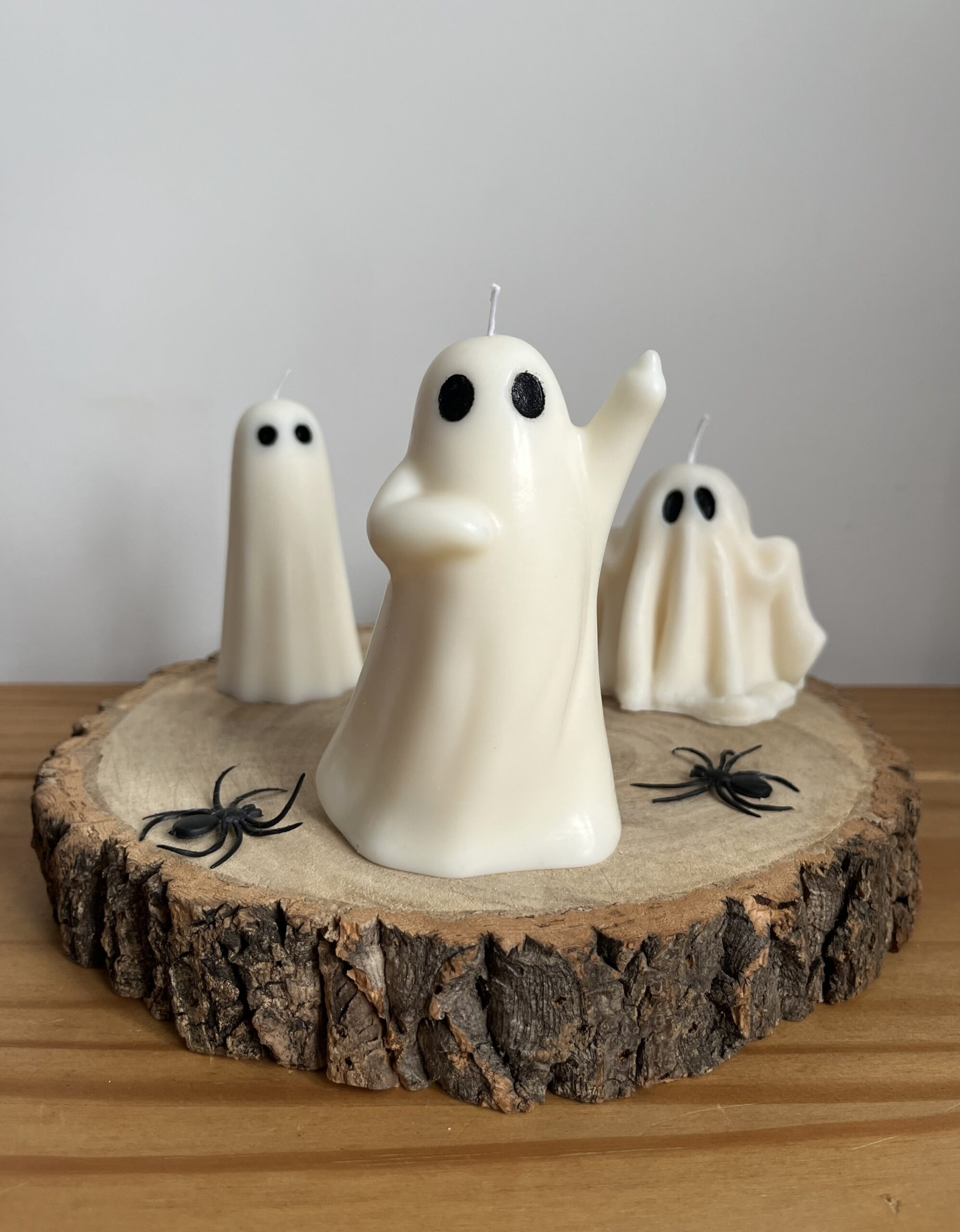 The Boo Crew - Set of 3 Ghost Candles - Image 3