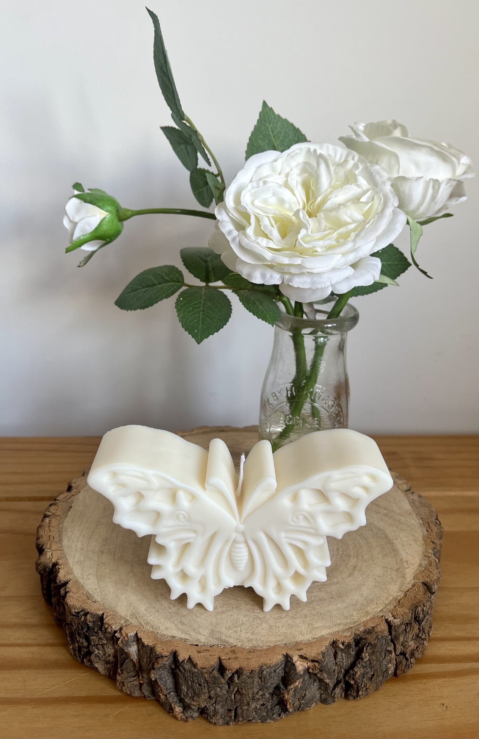 Butterfly Candle - Image 2