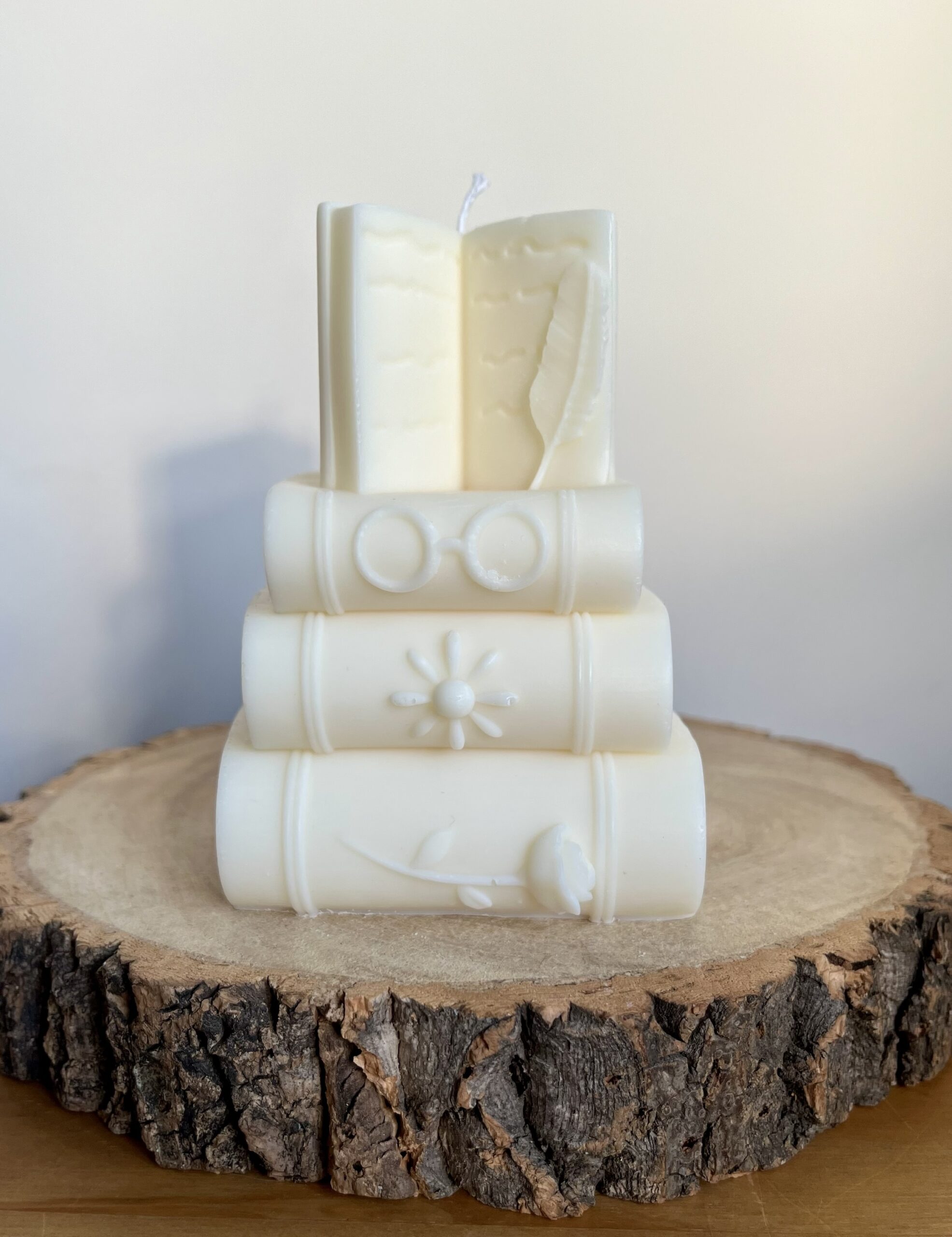 Book Stack Candle - Image 4