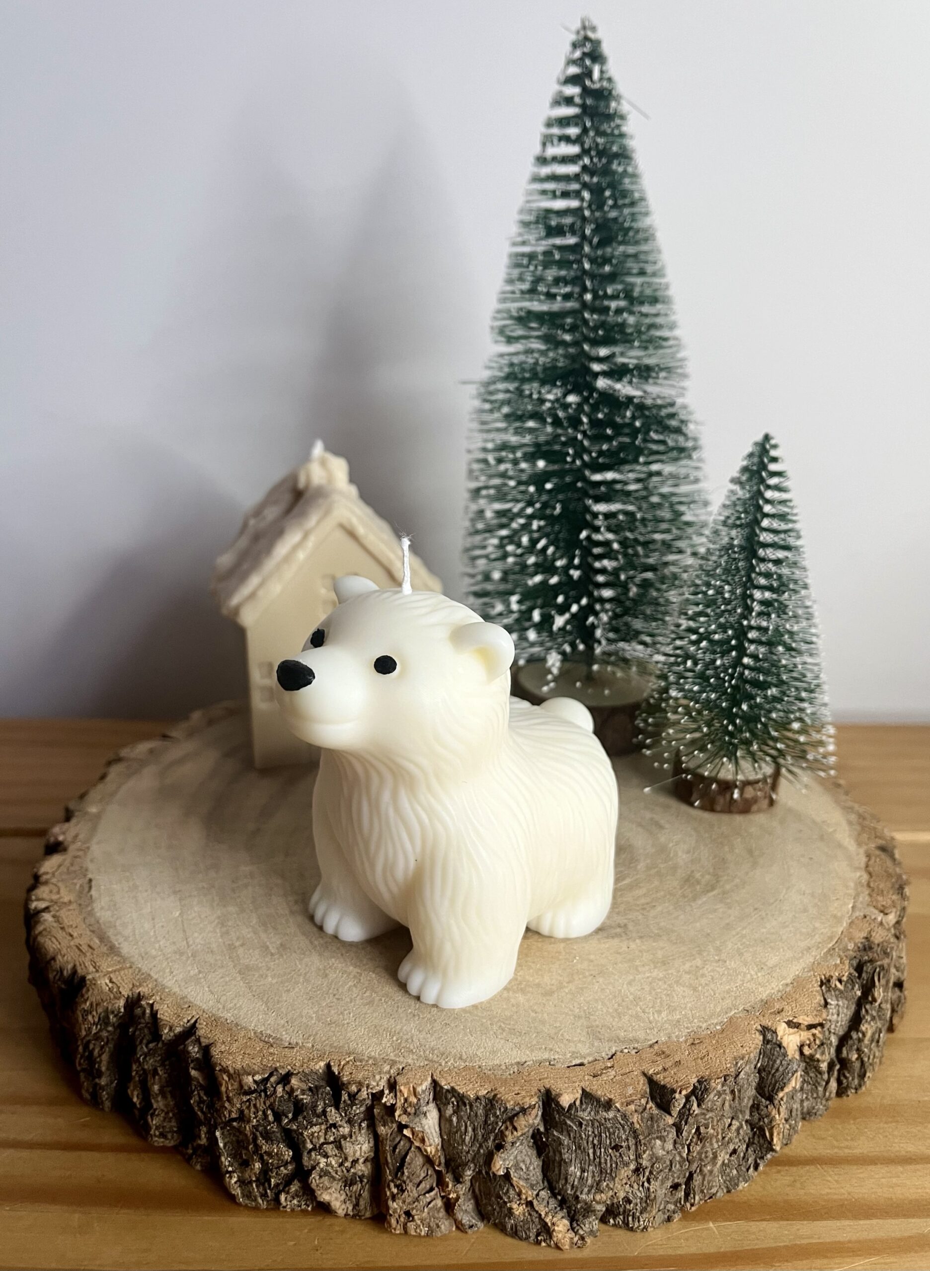 Polar Bear Candle - Image 5