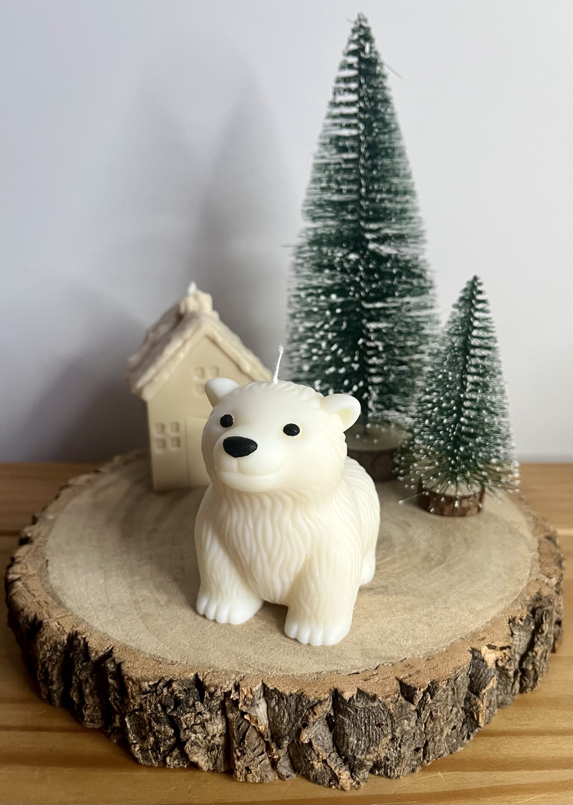 Polar Bear Candle - Image 2