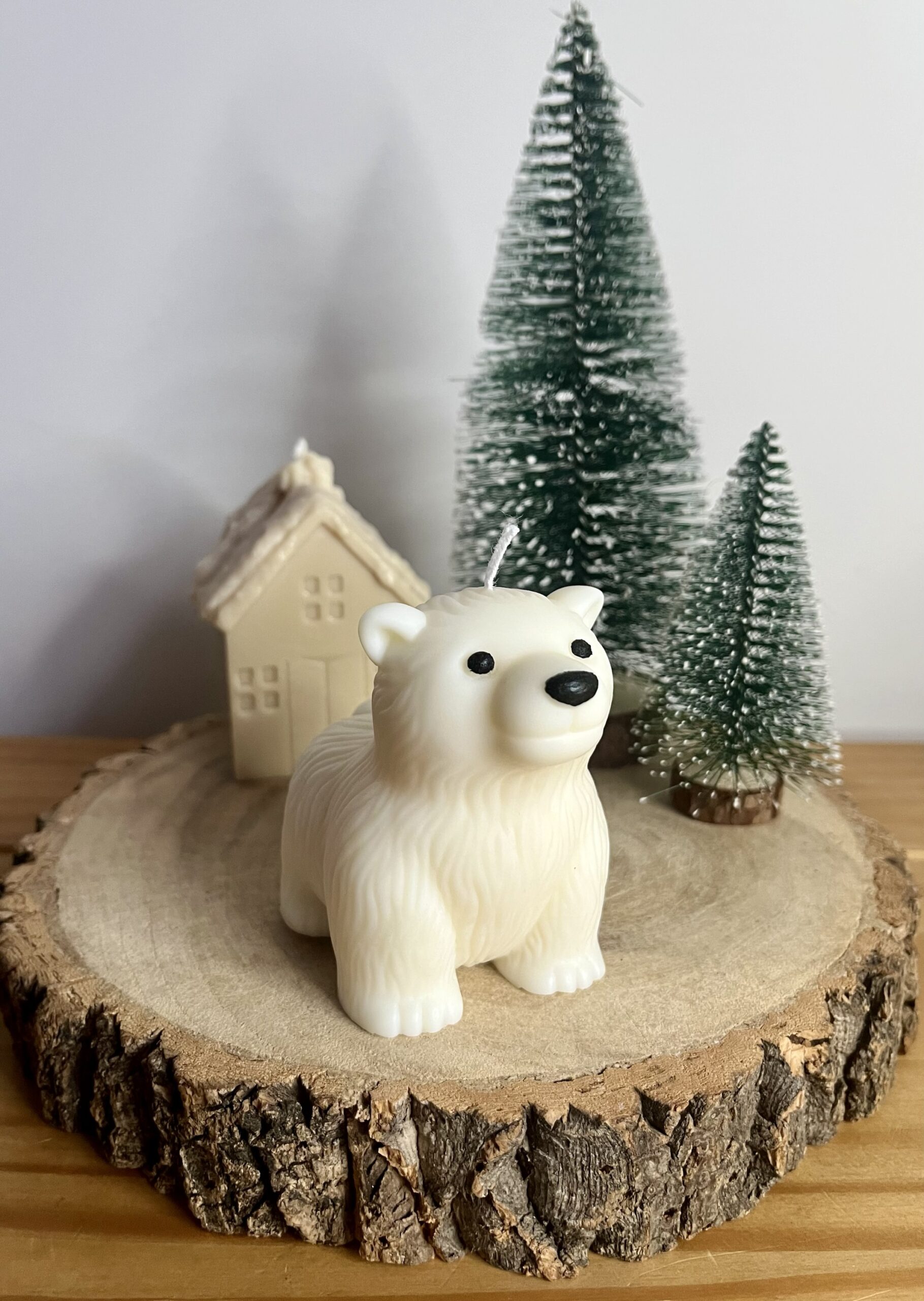 Polar Bear Candle - Image 3