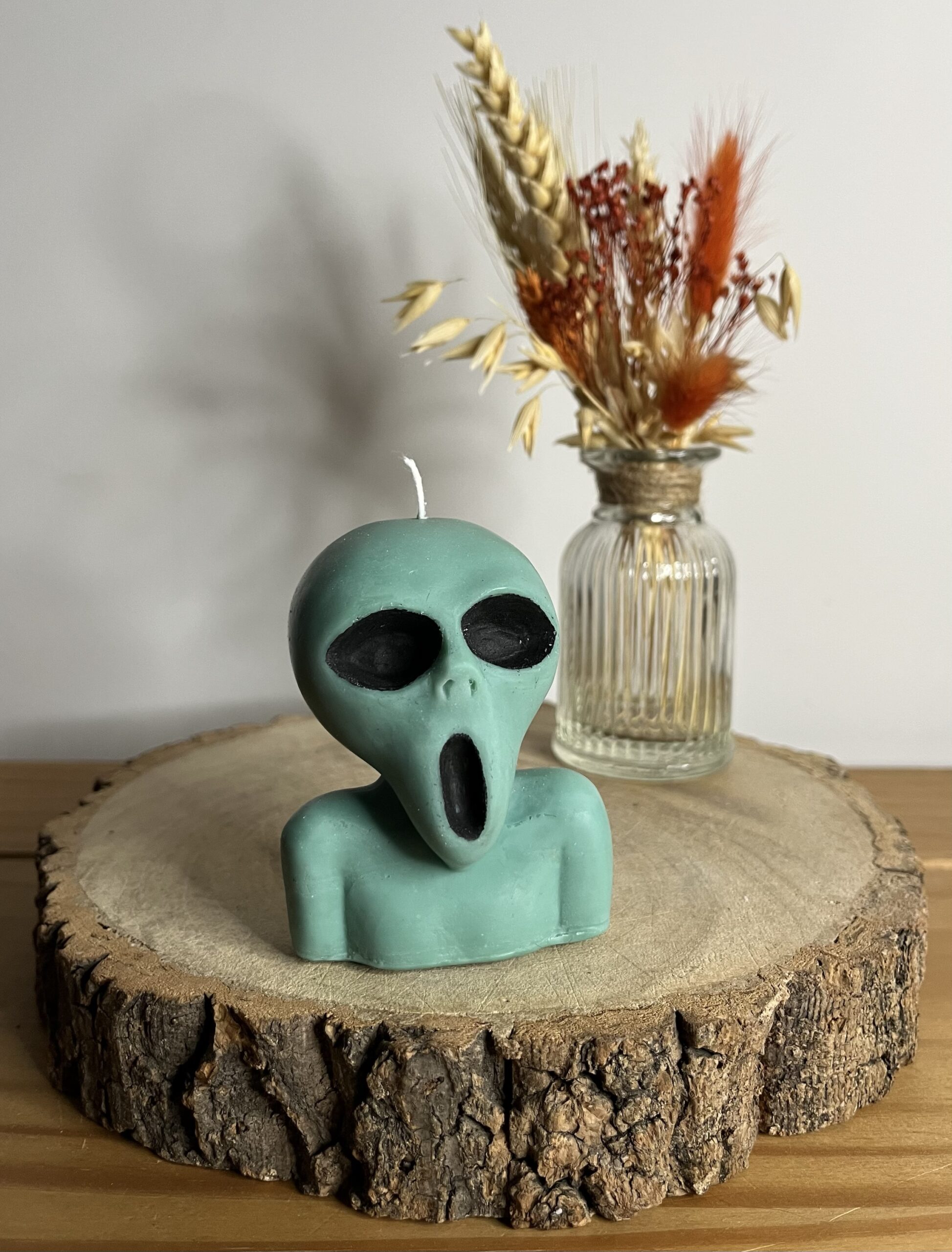 Alien Candle - Image 4