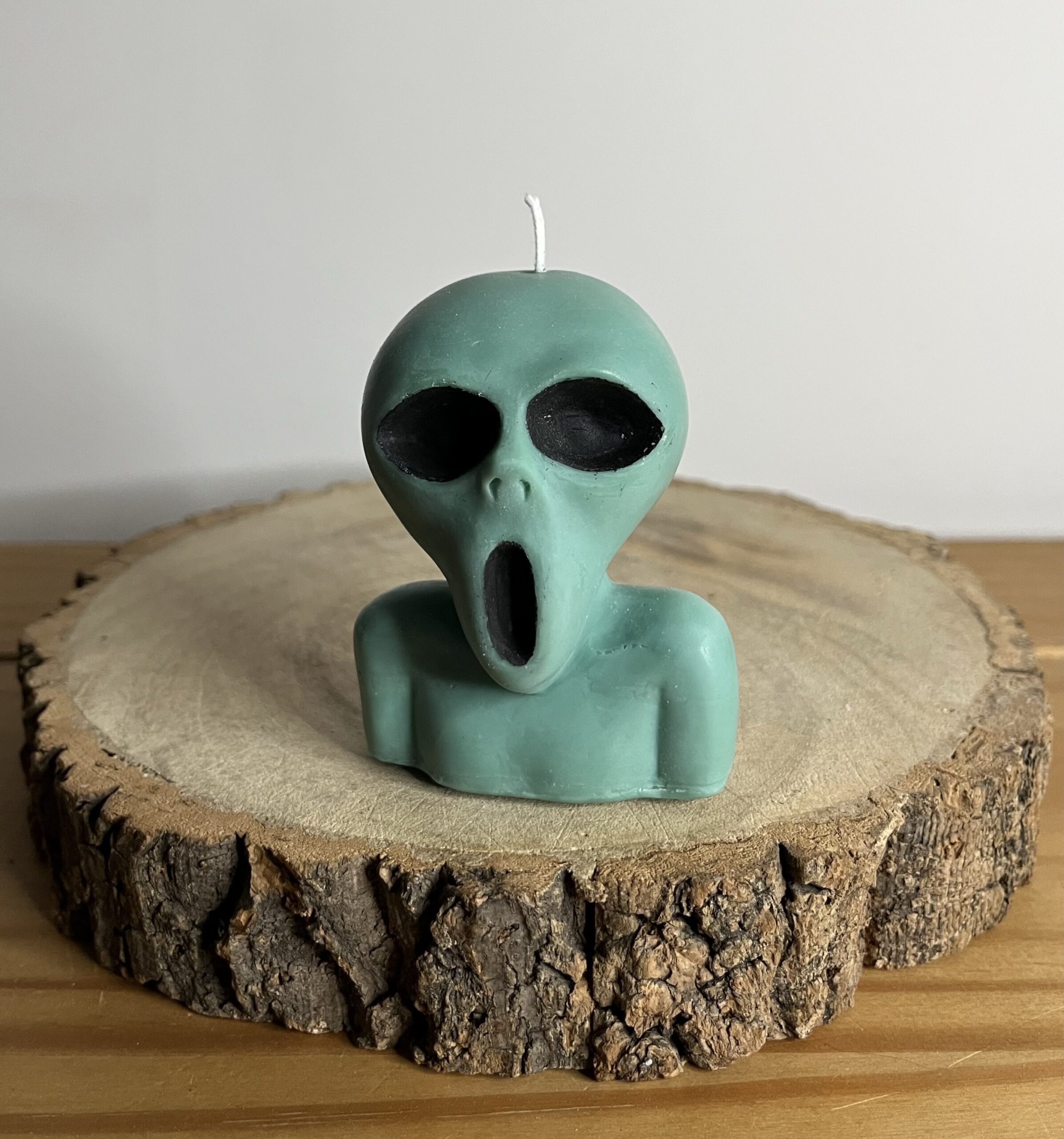 Alien Candle - Image 2