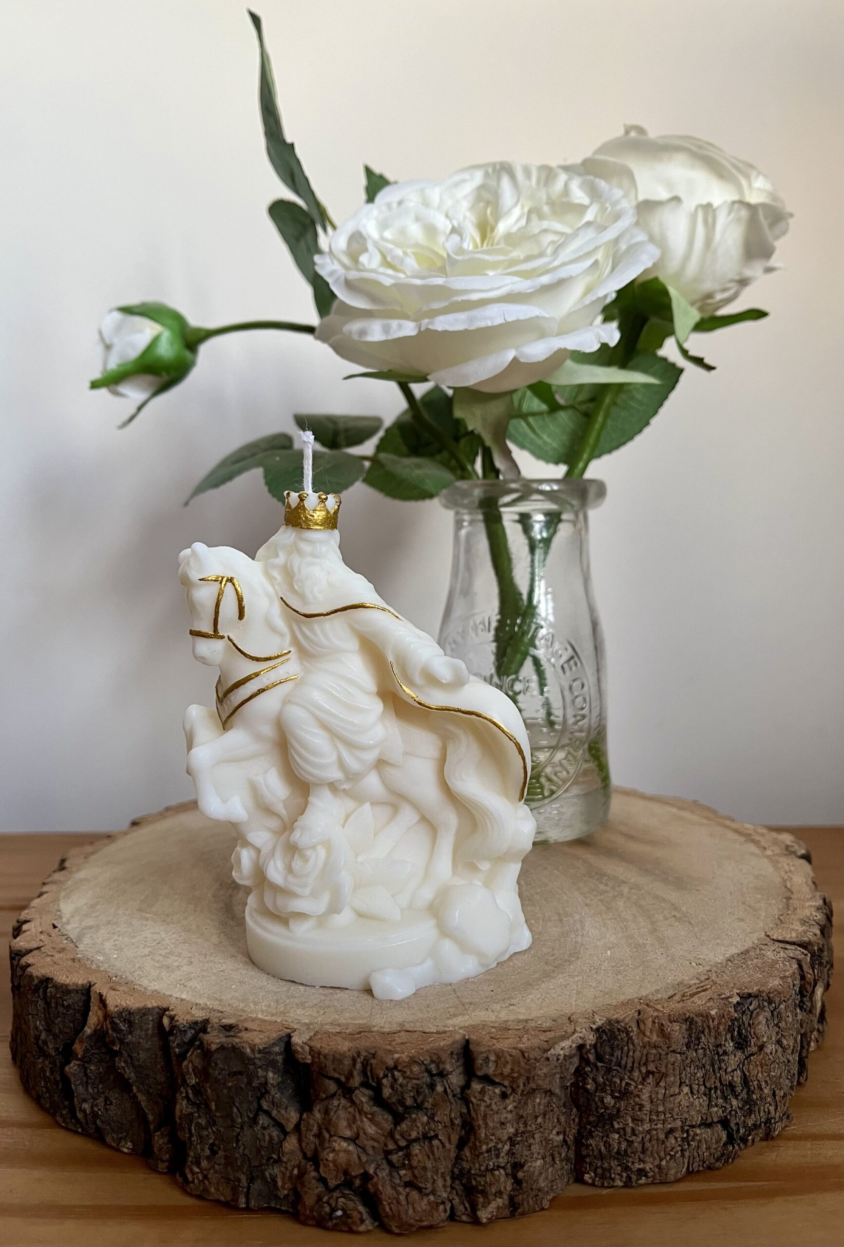 King on Horseback Candle - Image 5
