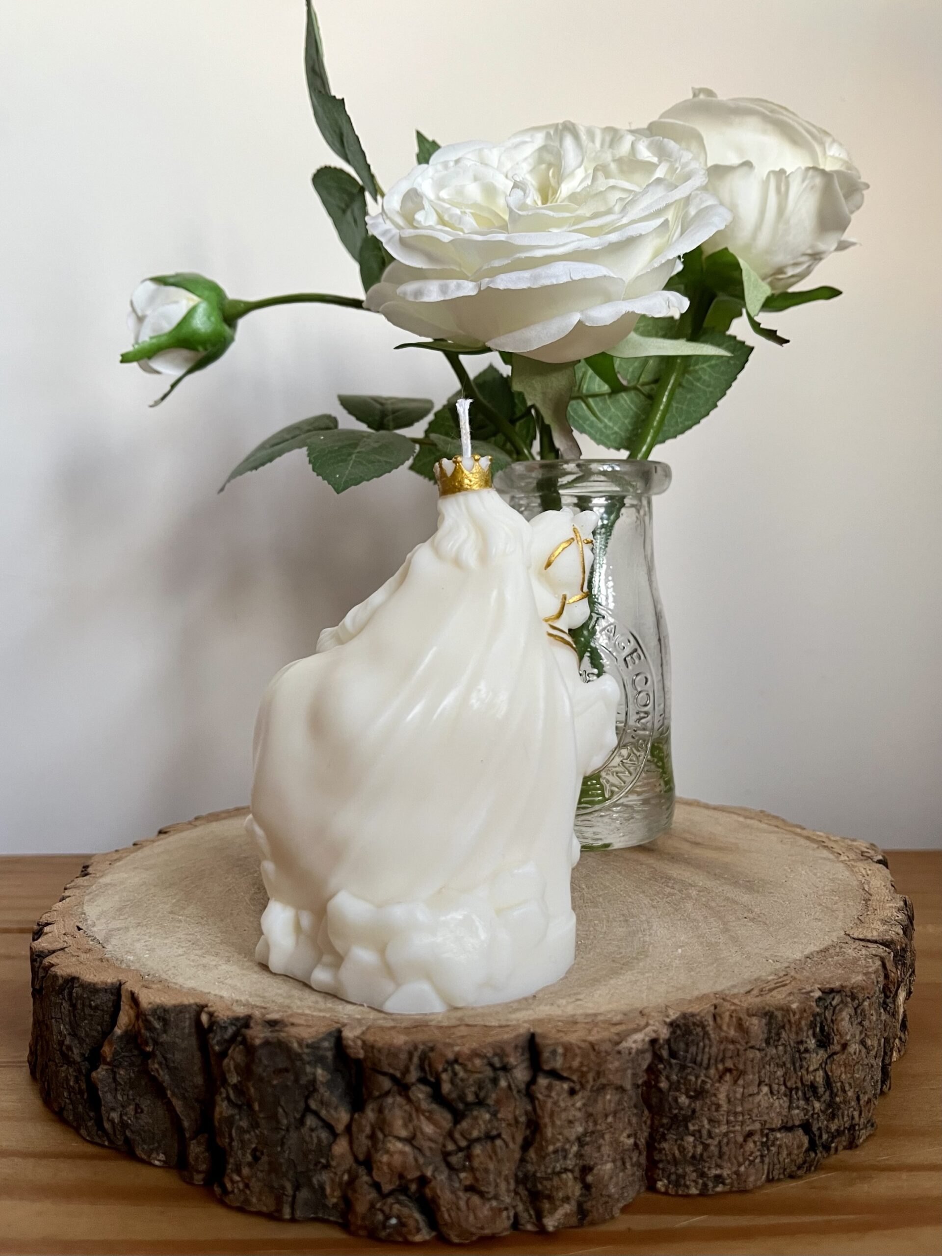King on Horseback Candle - Image 4