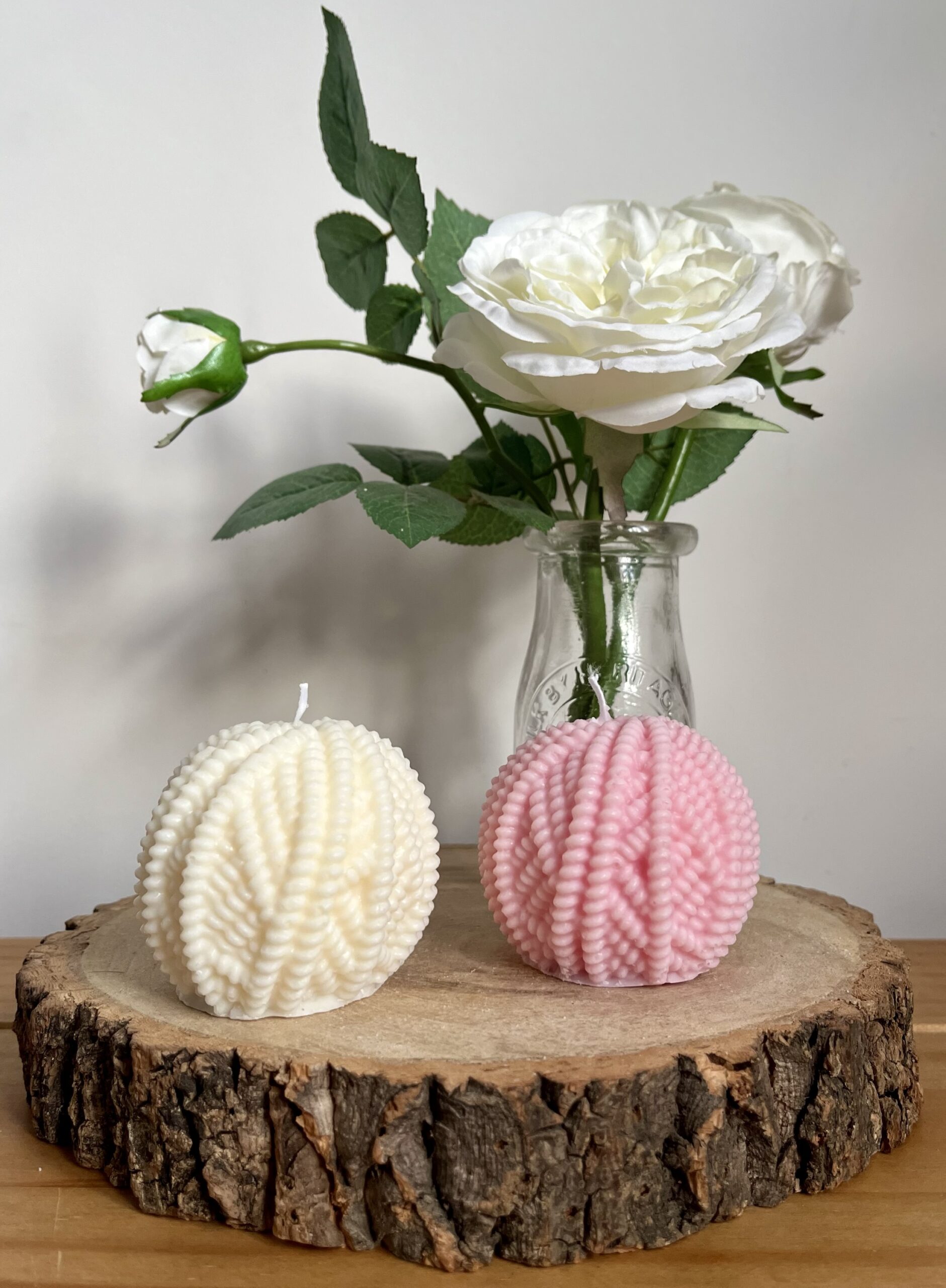 Yarn Ball Candle - Image 4