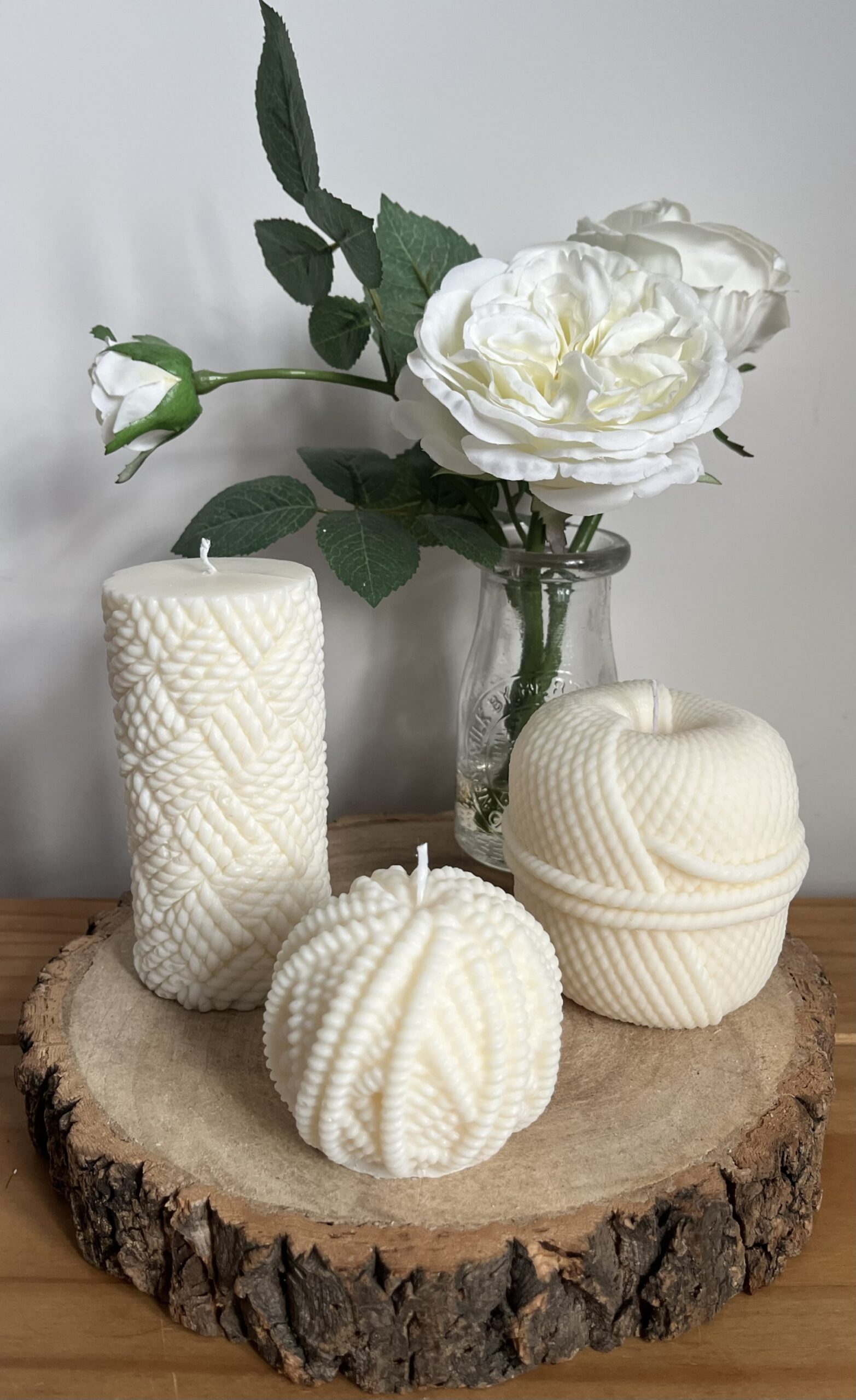 Yarn Ball Candle - Image 2