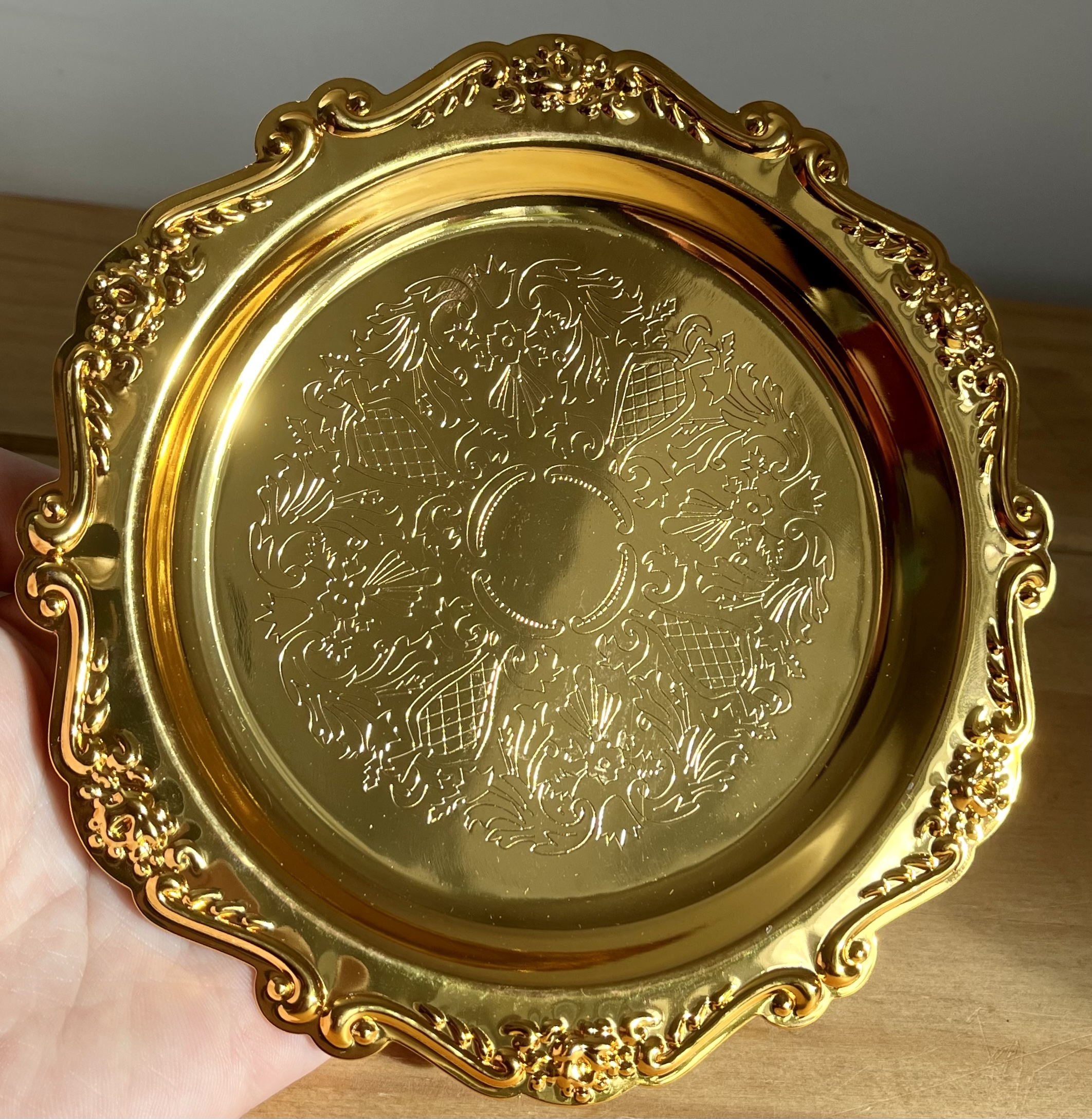 Vintage Design Gold & Silver Candle Plates 15cm, 20cm and 25cm - Image 4