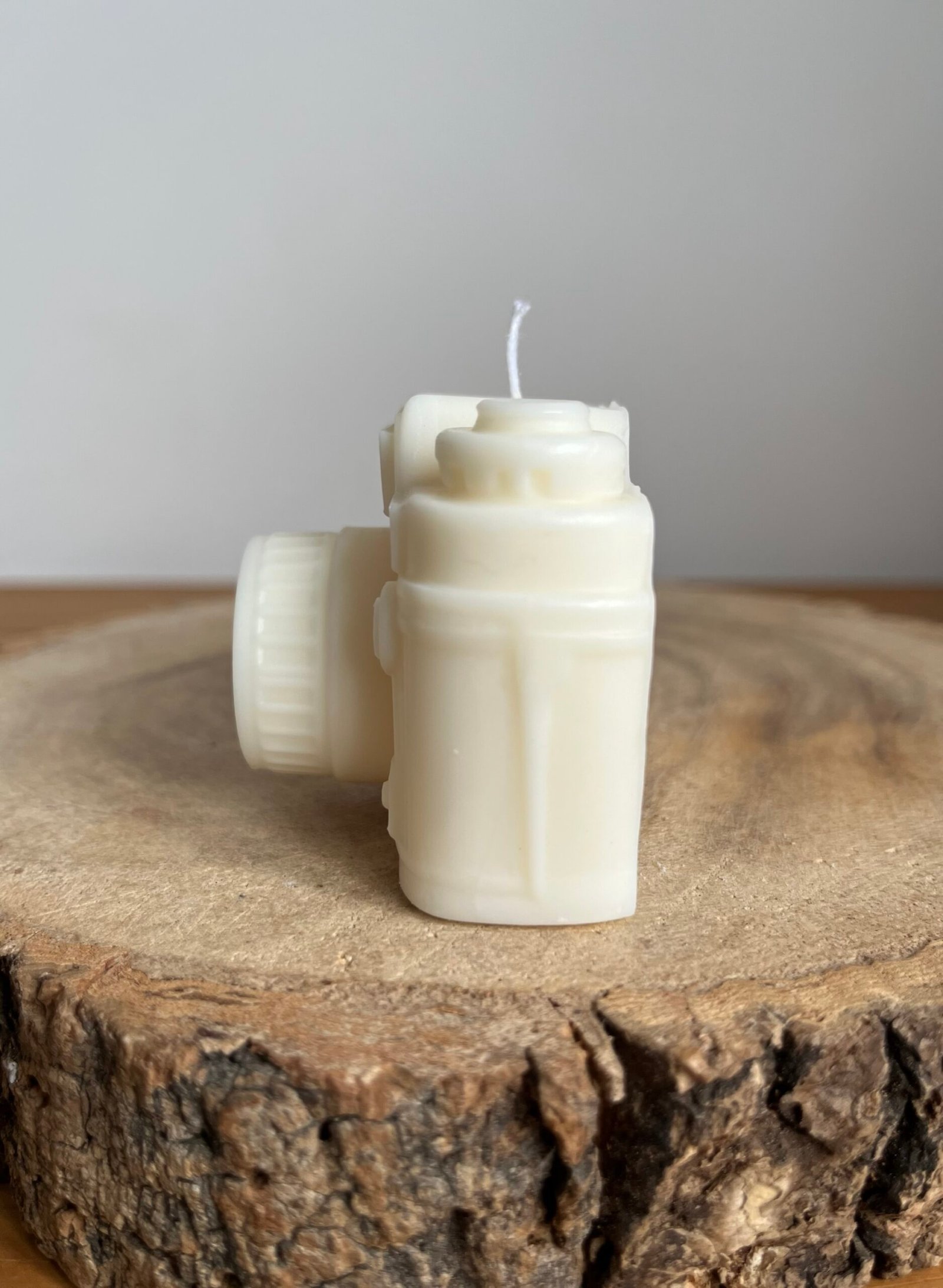 Camera Candle - Image 4