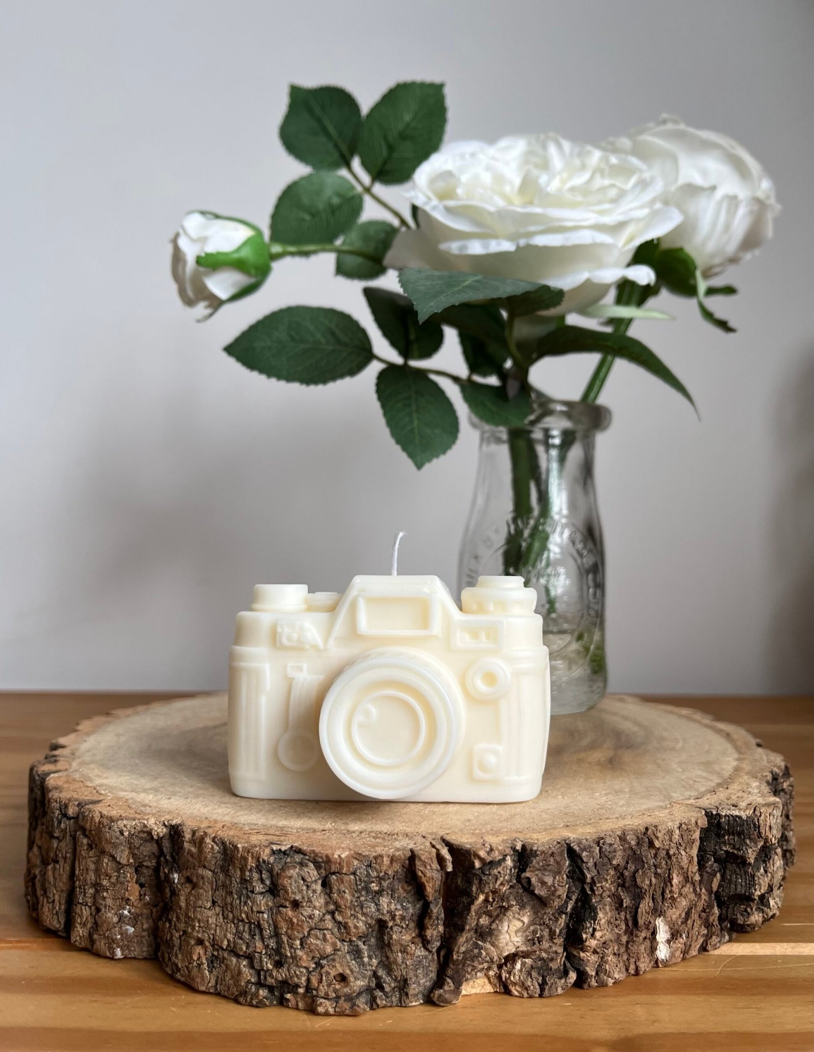 Camera Candle - Image 2
