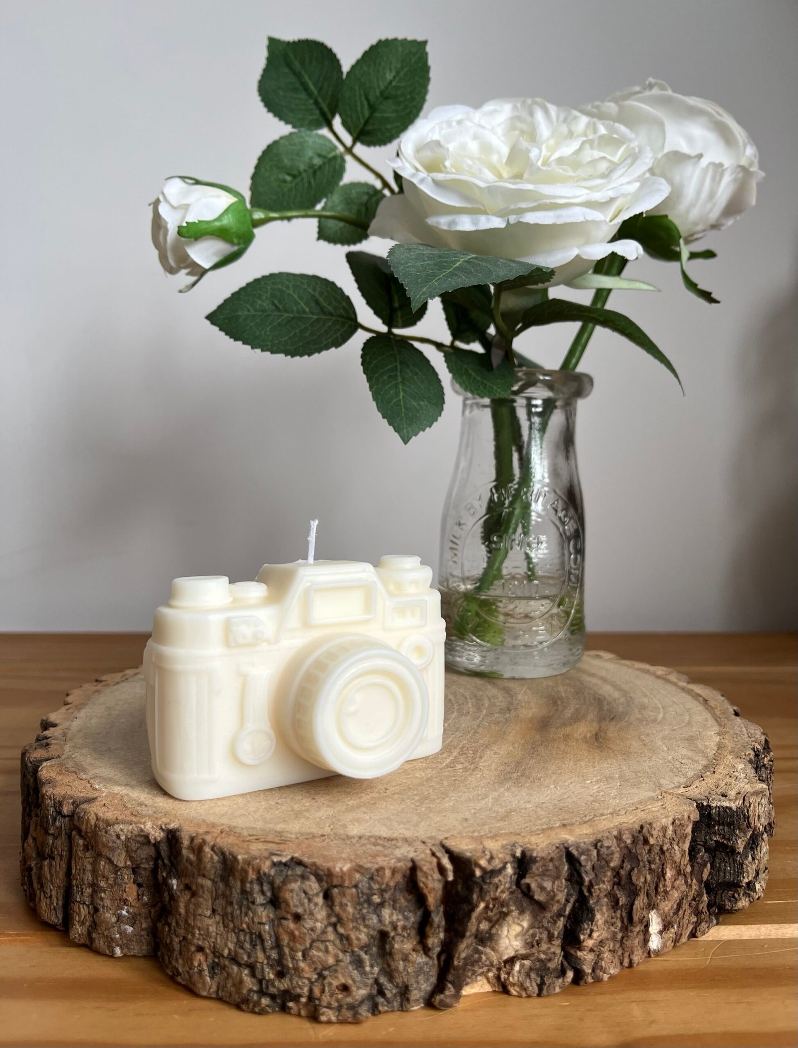 Camera Candle - Image 7